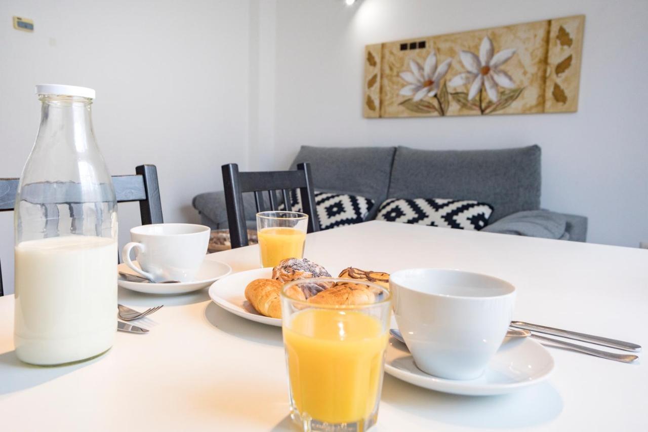 Livemalaga Ventura&Parking Apartment Bagian luar foto